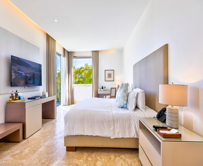 Luxury Villa Photo #39