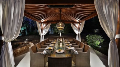 Luxury Villa Photo #7