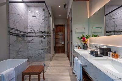 Luxury Villa Photo #36