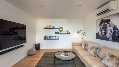 Luxury Villa Photo #31