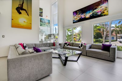 Luxury Villa Photo #33
