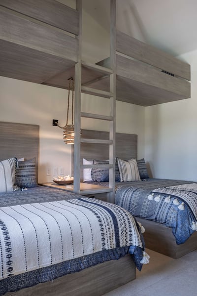 Luxury Villa Photo #15