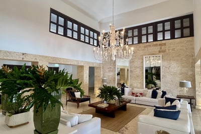 Luxury Villa Photo #8