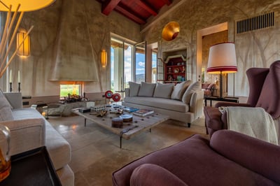 Luxury Villa Photo #16