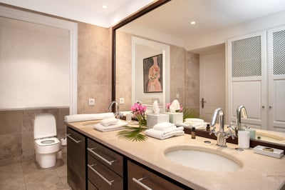 Luxury Villa Photo #45