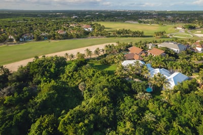 Luxury Villa Photo #2