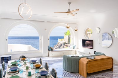 Luxury Villa Photo #18