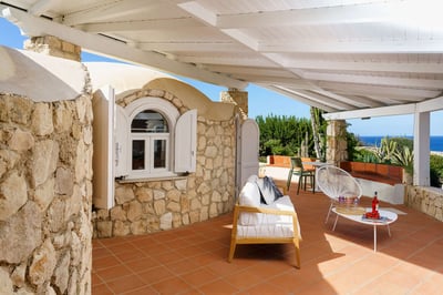 Luxury Villa Photo #11