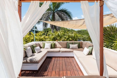Luxury Villa Photo #8