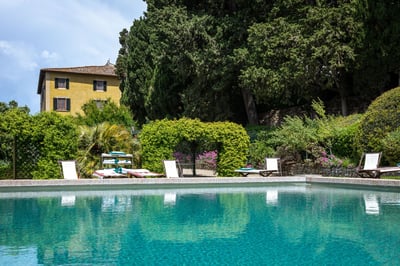 Luxury Villa Photo #2
