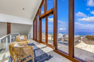 Luxury Villa Photo #32
