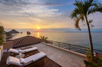 Luxury Villa Photo #39