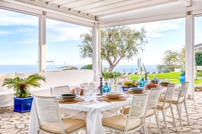 Luxury Villa Photo #7