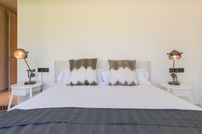 Luxury Villa Photo #36