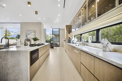 Luxury Villa Photo #20