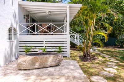 Luxury Villa Photo #6