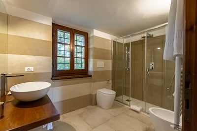 Luxury Villa Photo #33