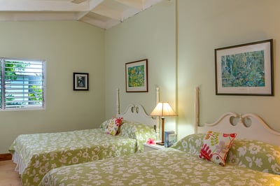 Luxury Villa Photo #18