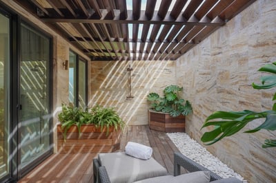 Luxury Villa Photo #13