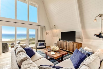 Luxury Villa Photo #15