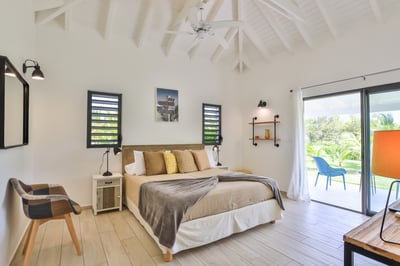 Luxury Villa Photo #37