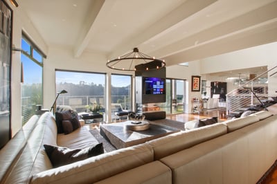 Luxury Villa Photo #14