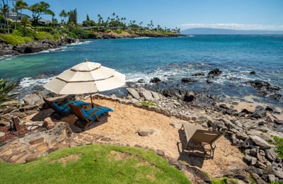 Luxury Villa Photo #18