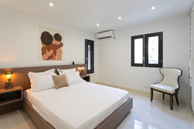 Luxury Villa Photo #24