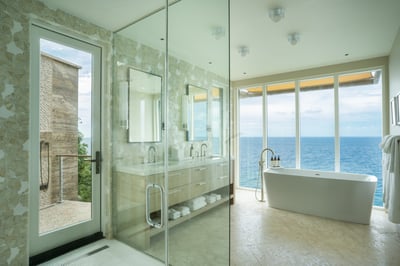 Luxury Villa Photo #37