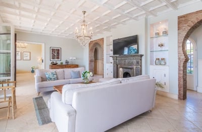 Luxury Villa Photo #20