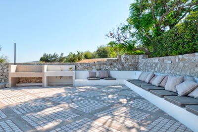 Luxury Villa Photo #28
