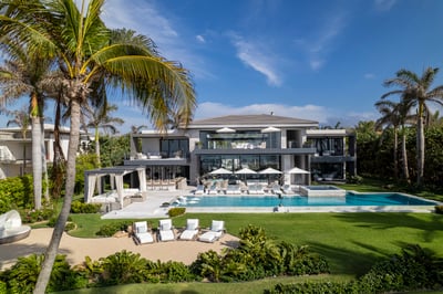 Luxury Villa Photo #2
