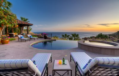 Luxury Villa Photo #5