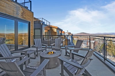 Luxury Villa Photo #26