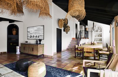 Luxury Villa Photo #17