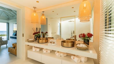 Luxury Villa Photo #39