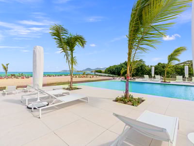 Luxury Villa Photo #5
