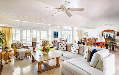 Luxury Villa Photo #5