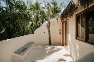 Luxury Villa Photo #14