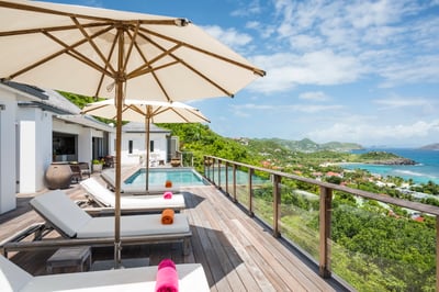 Luxury Villa Photo #3