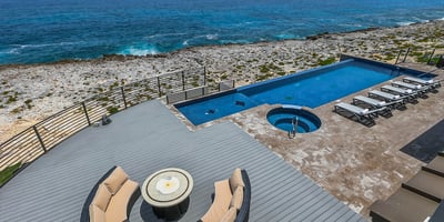 Luxury Villa Photo #6