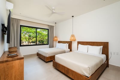 Luxury Villa Photo #40