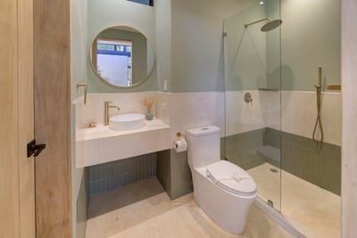 Luxury Villa Photo #27