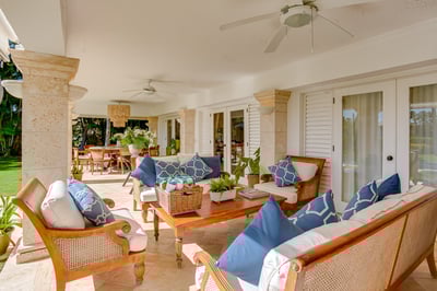 Luxury Villa Photo #19