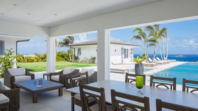 Luxury Villa Photo #15