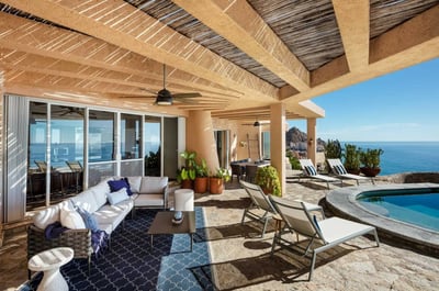 Luxury Villa Photo #5