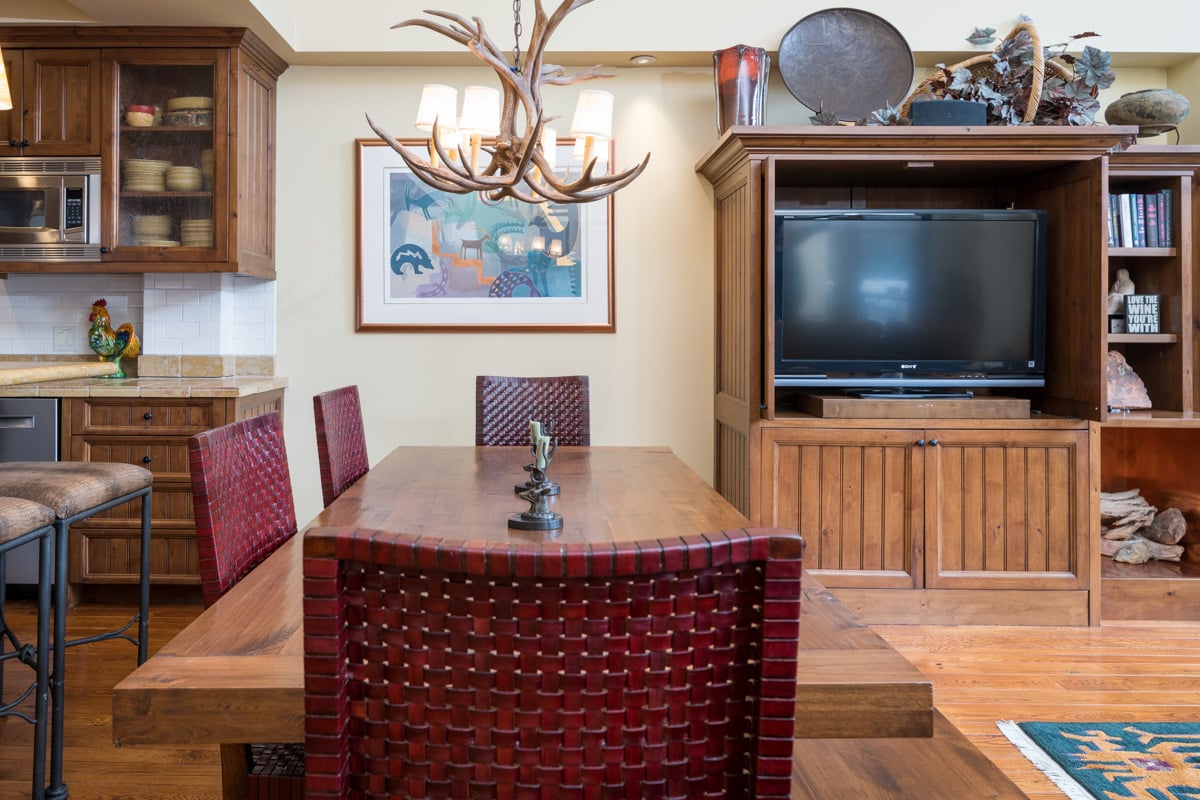 Colonnade Residence 14