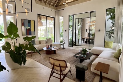 Luxury Villa Photo #12
