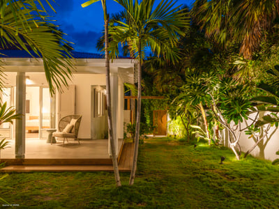 Luxury Villa Photo #7