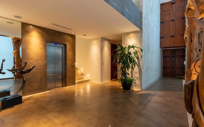 Luxury Villa Photo #61